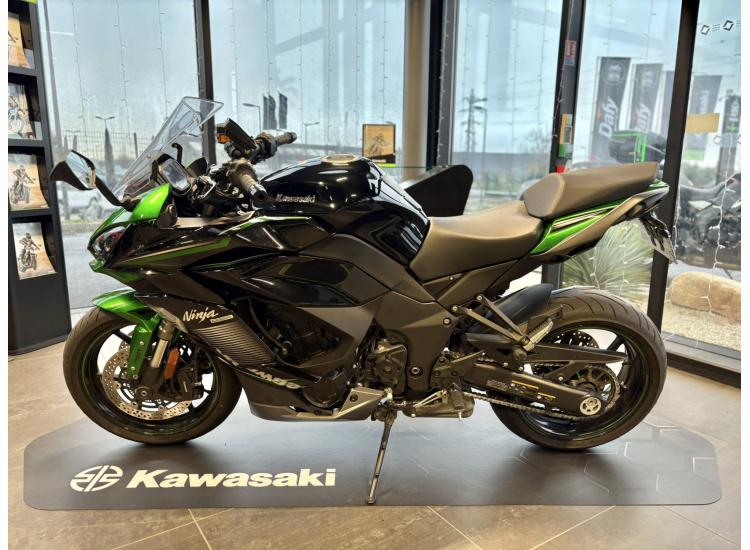 KAWASAKI NINJA 1000 SX CARPLAY