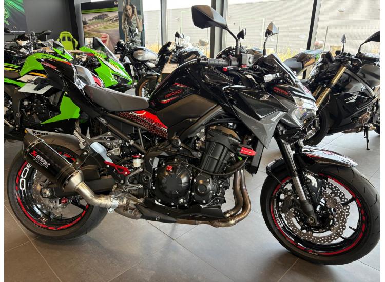KAWASAKI Z 900